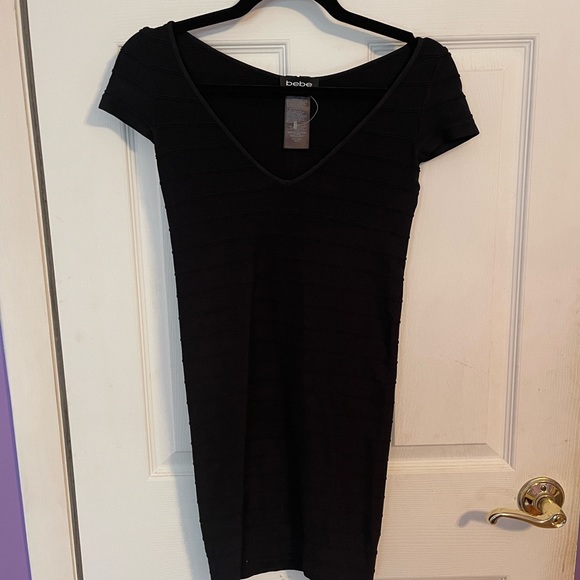 Bodycon BEBE dress - Picture 1 of 4